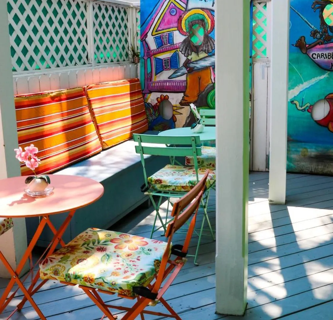 Hotel Caribbean House Cayo Hueso
